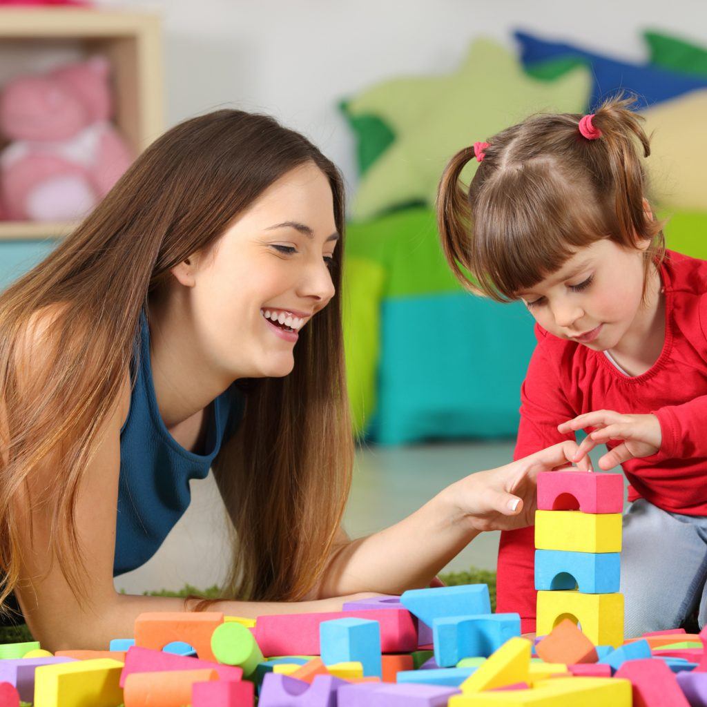 Licenciement d'une assistante maternelle ou nounou : guide